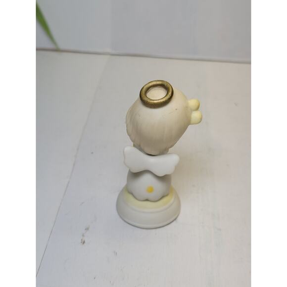 Vintage Lefton Angel January Figurine Birthday Girl Holding Flower 03225 - Picture 3 of 5